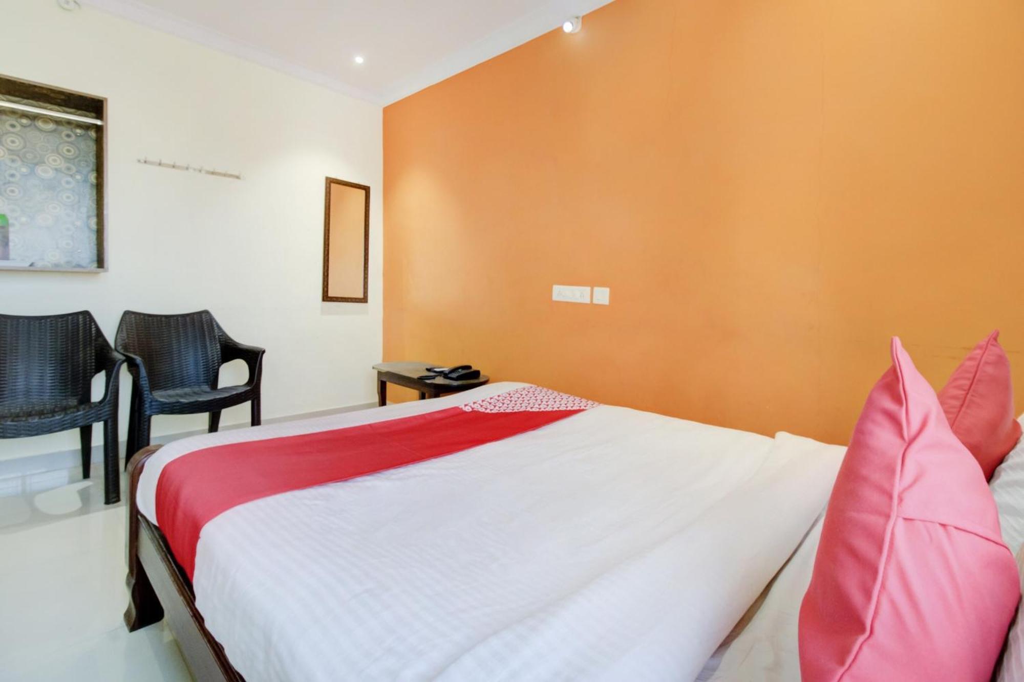 Hotel O Malnad Grand Inn Kumbalgod Kültér fotó