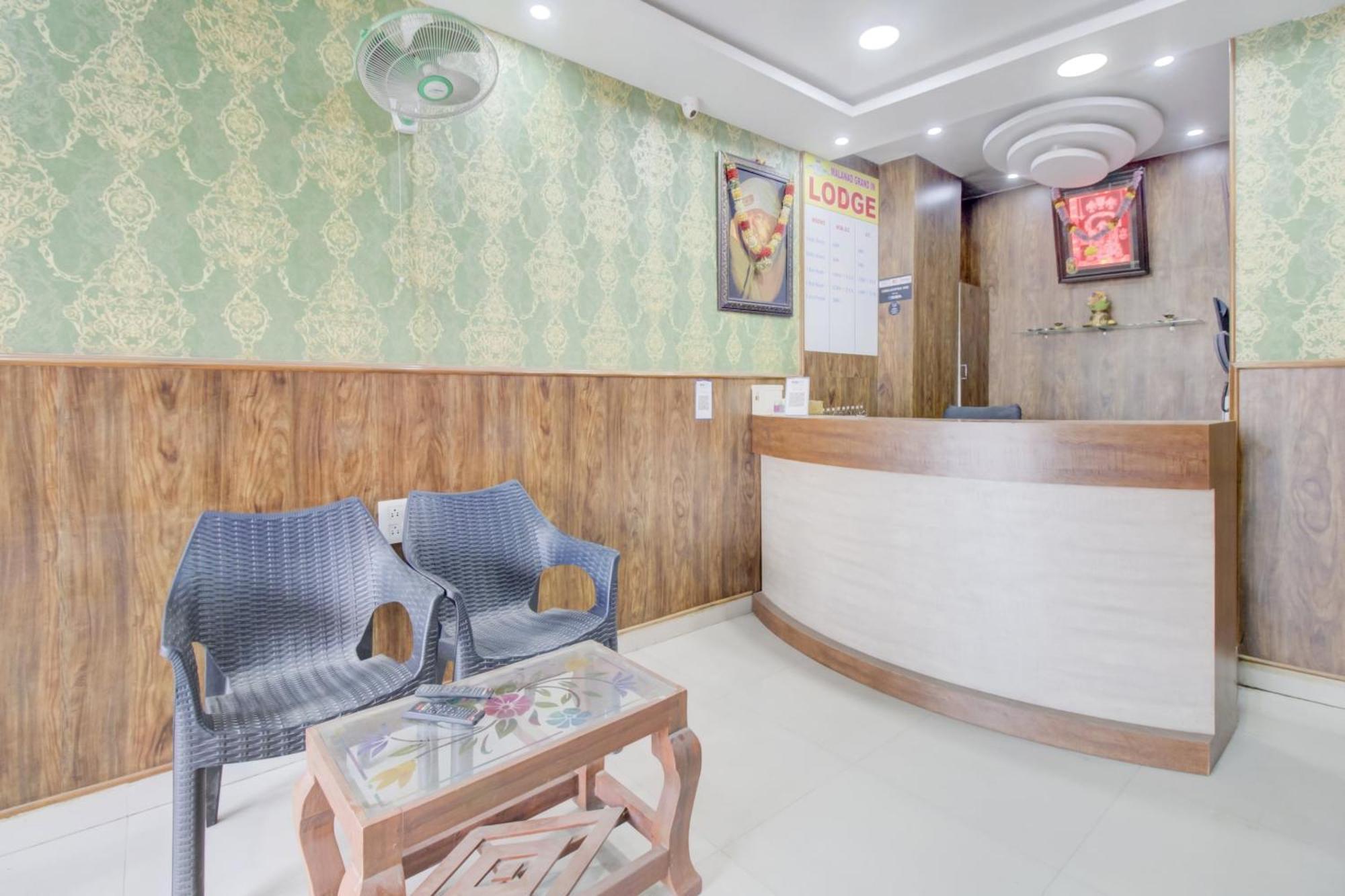 Hotel O Malnad Grand Inn Kumbalgod Kültér fotó