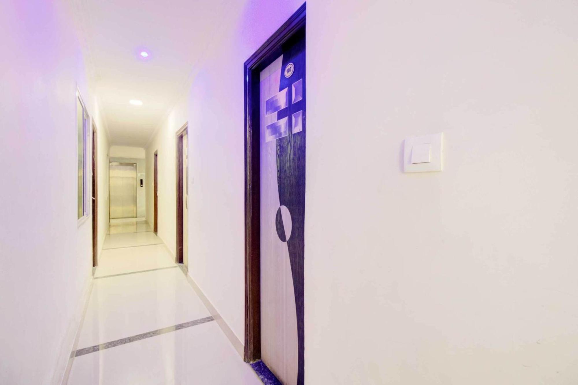 Hotel O Malnad Grand Inn Kumbalgod Kültér fotó